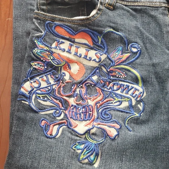 Ed Hardy Denim Capri Jeans Size 28 - Picture 3 of 9